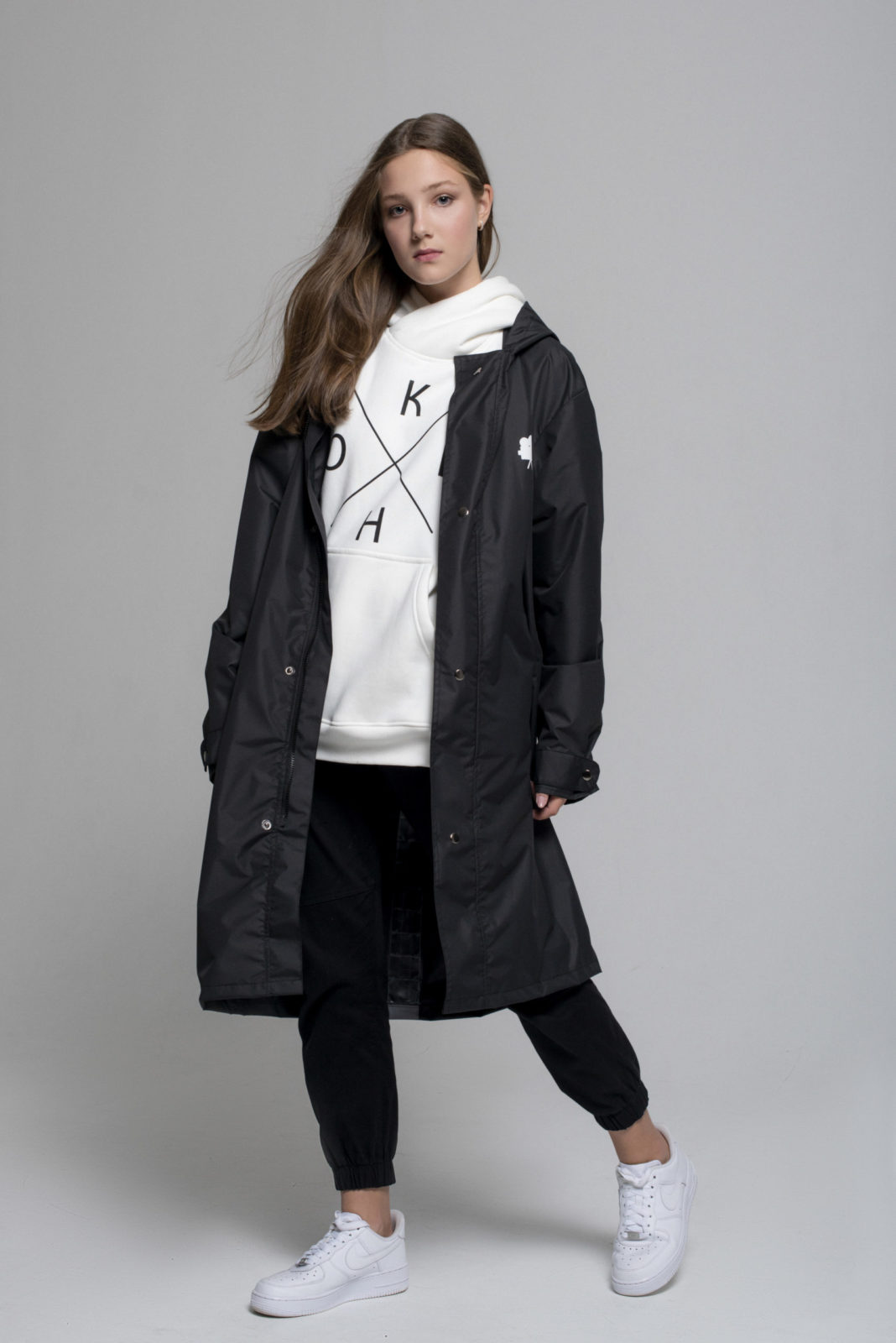 Плащ-дождевик (чёрный) L в магазине RentaPhoto.Store